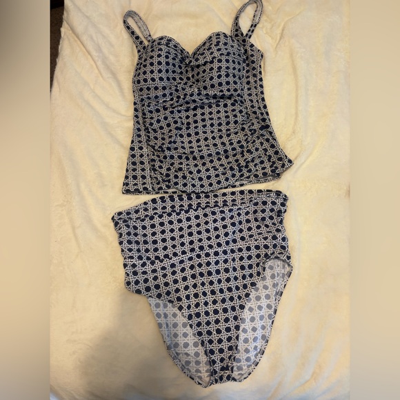 Navy and White Basket Patterned Tankini Swimsuit Sz10 - Picture 1 of 9